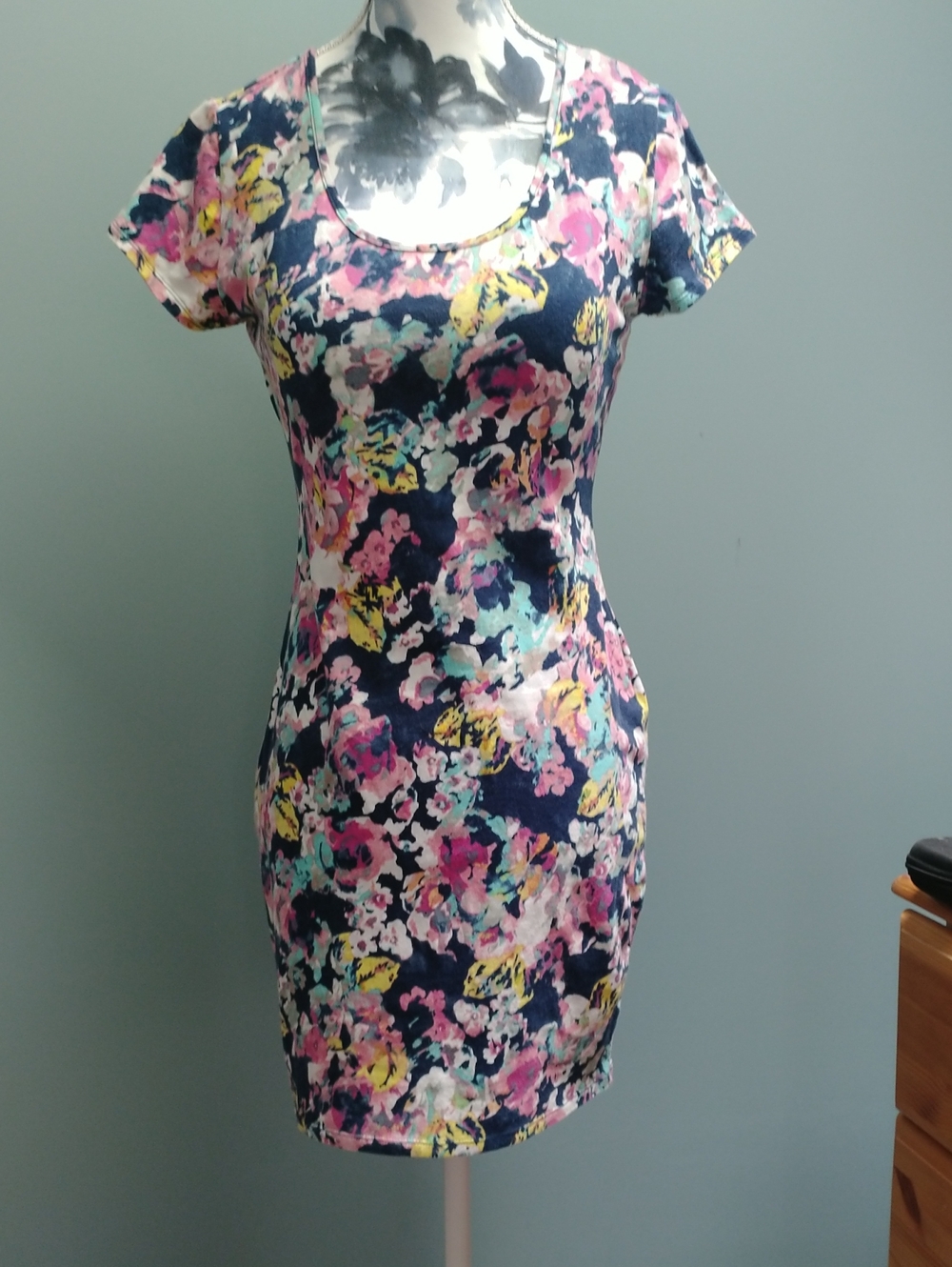 Xhilaration Navy Multi-Colour Floral Scoop-Neck Mini Dress, Size S